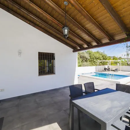 Cubo's Casa Sierra Los Angeles Coín